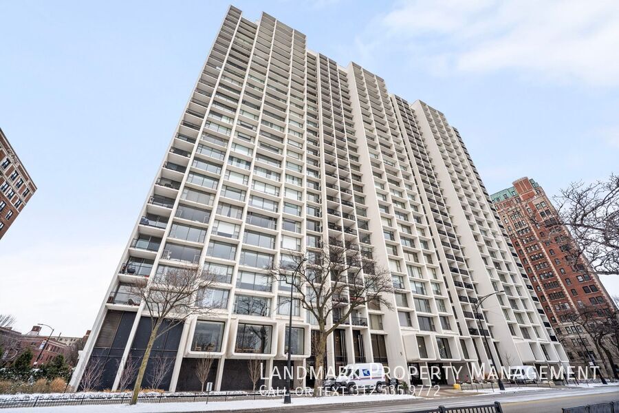 Chicago Condo: 3200 North Lake Shore Drive
