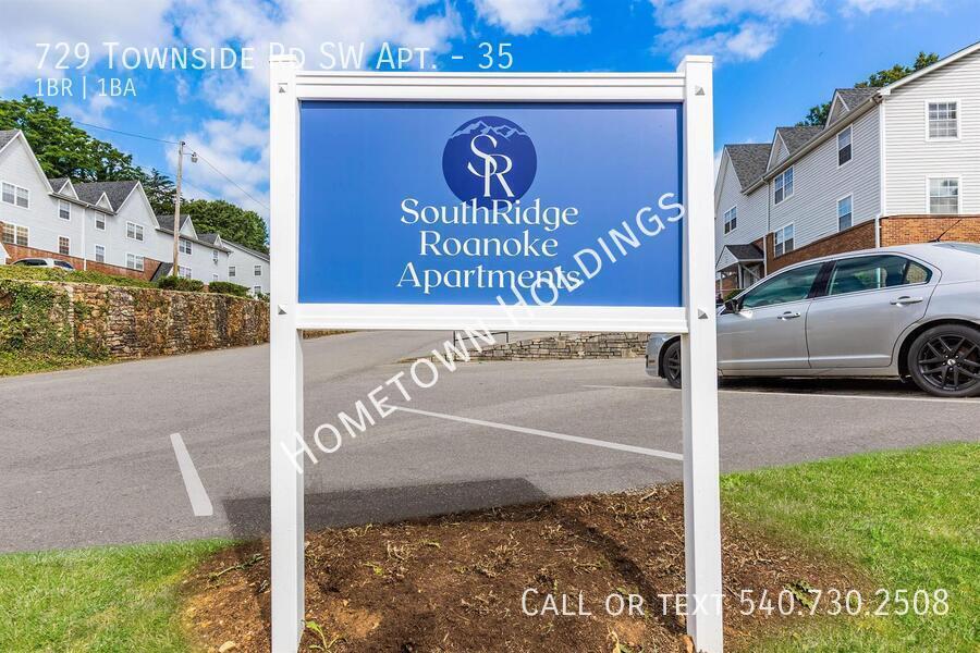 Roanoke Condo: 729 Townside Rd SW Apt.