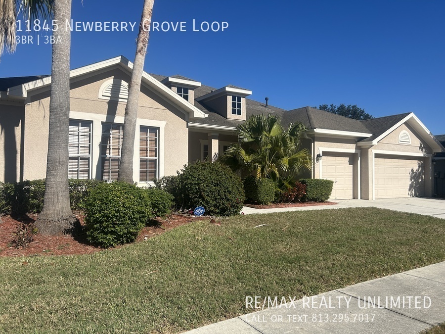 Riverview House: 11845 Newberry Grove Loop