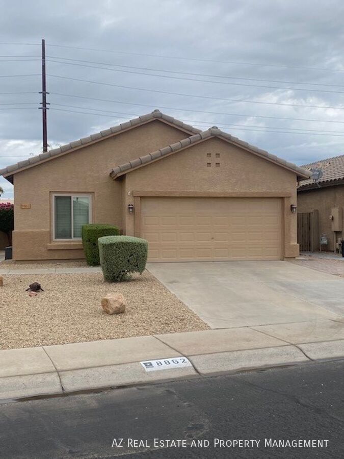 Peoria House: 8862 W Shaw Butte Dr