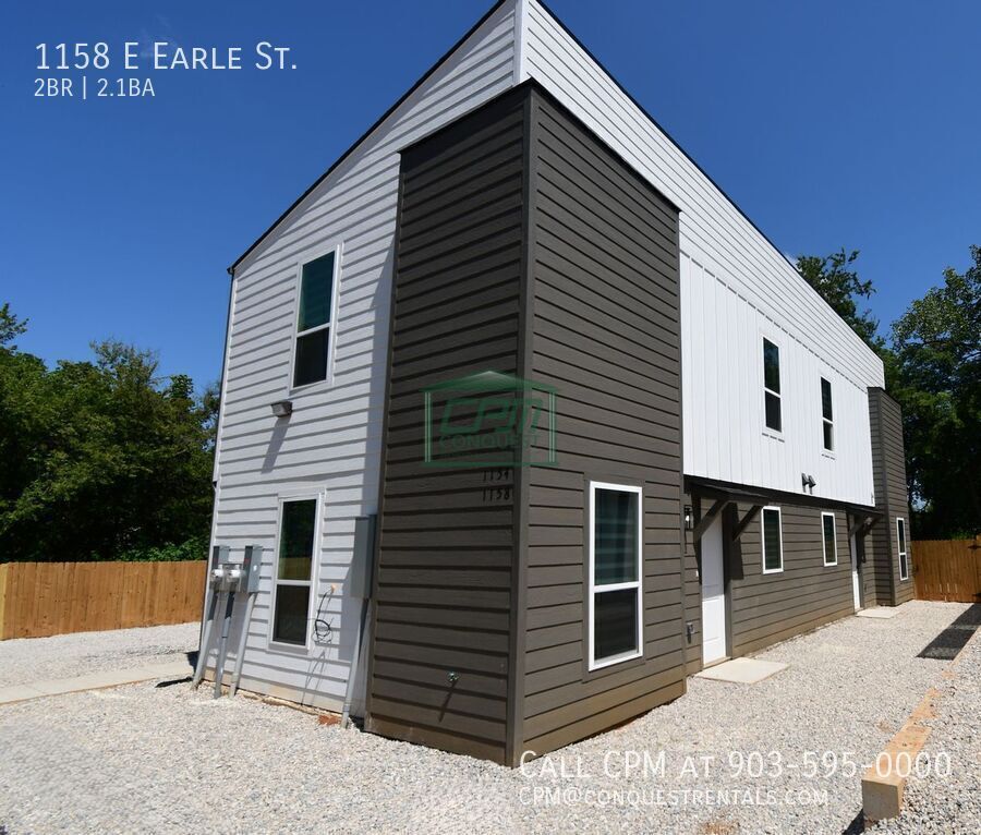 Tyler House: 1158 E Earle St.
