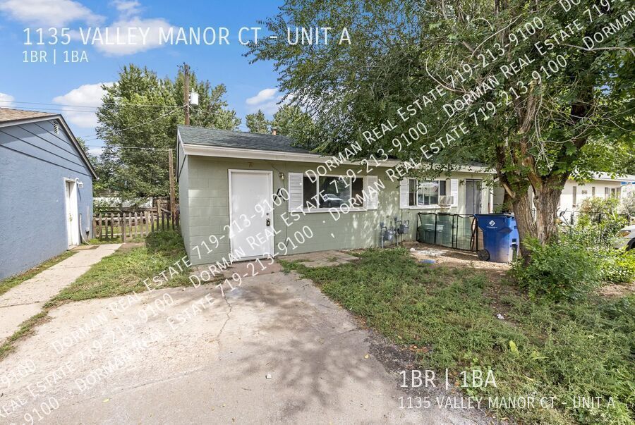 COLORADO SPRINGS Condo: 1135 VALLEY MANOR CT