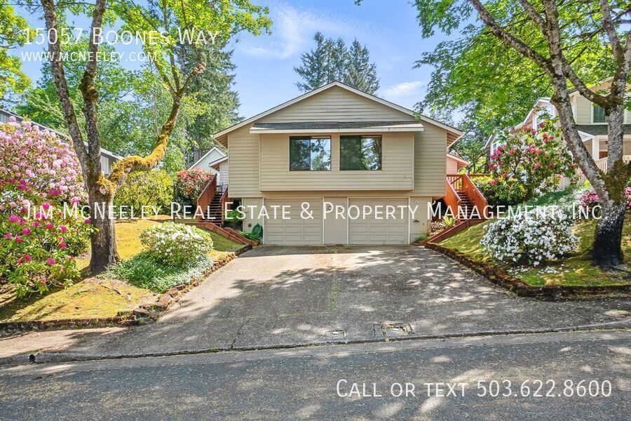 Lake Oswego House: 15057 Boones Way