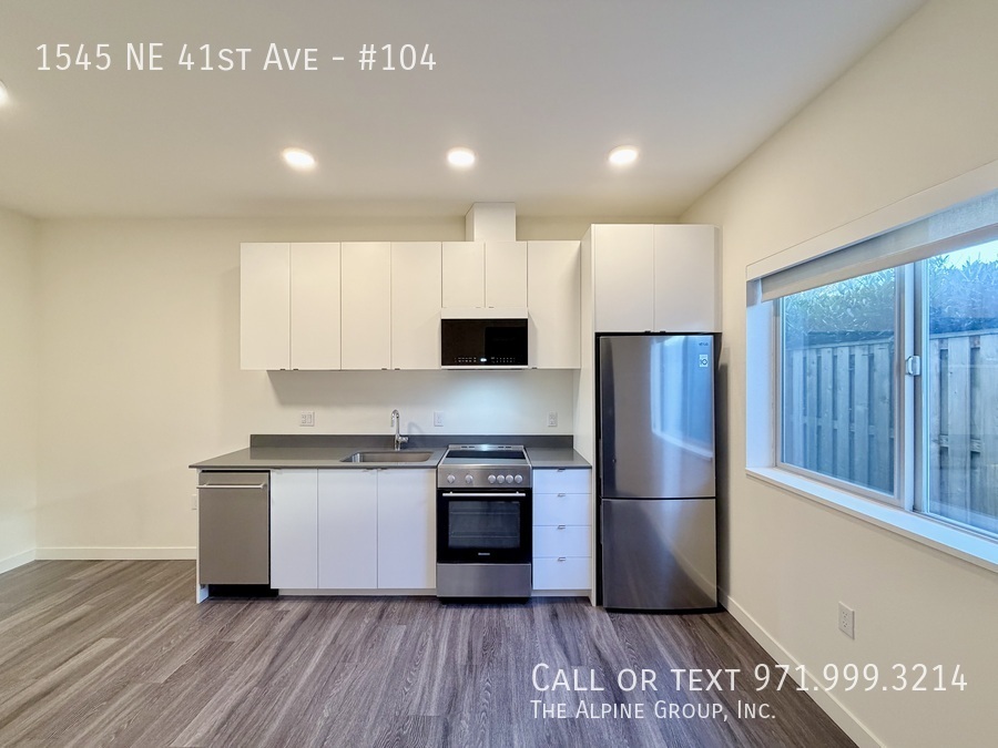 Portland Condo: 1545 NE 41st Ave